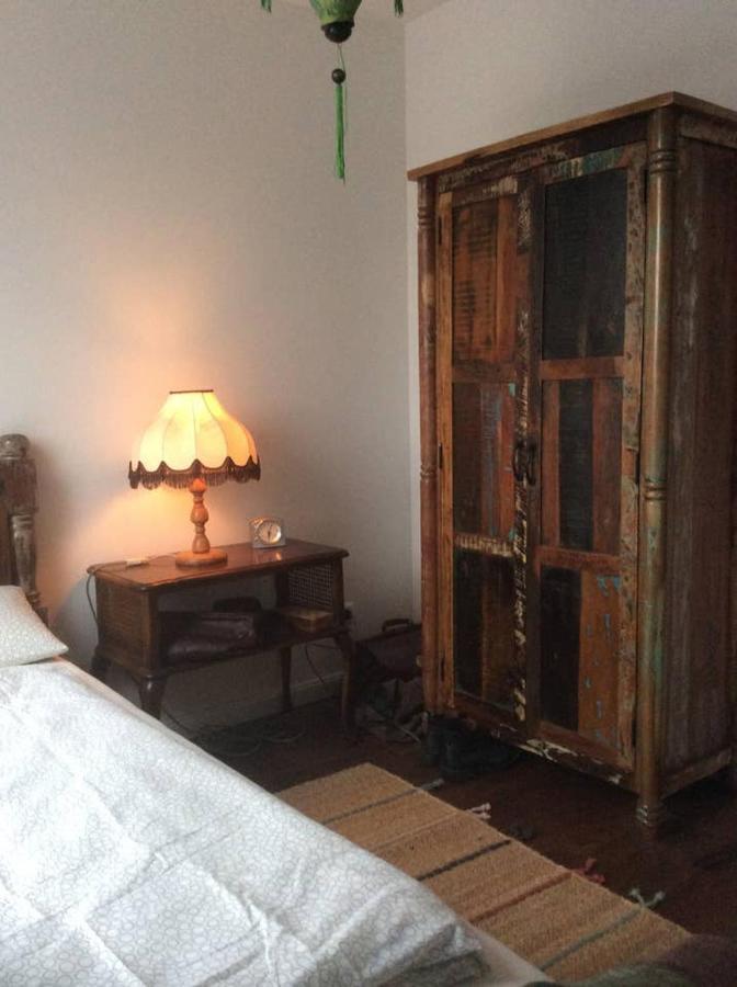 Helle Dachgeschosswohnung Fuer 8 Personen In Zentraler Lage Berlin Bagian luar foto