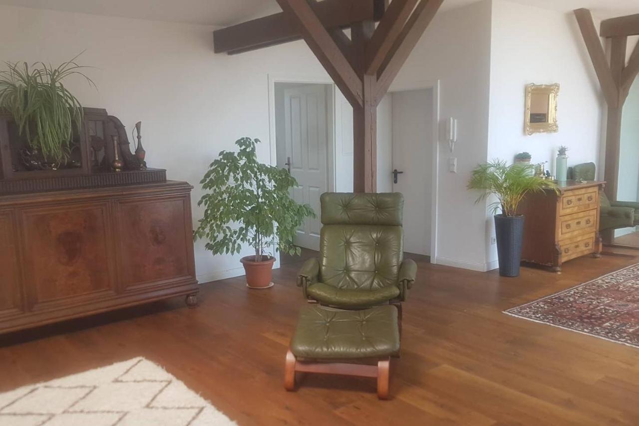 Helle Dachgeschosswohnung Fuer 8 Personen In Zentraler Lage Berlin Bagian luar foto